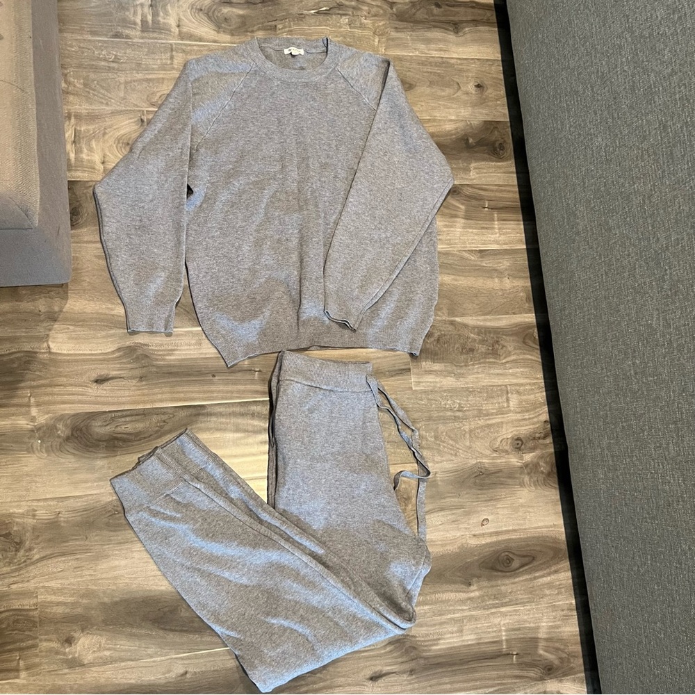 Piper & Scoot sweater/jogger set - Women’s L